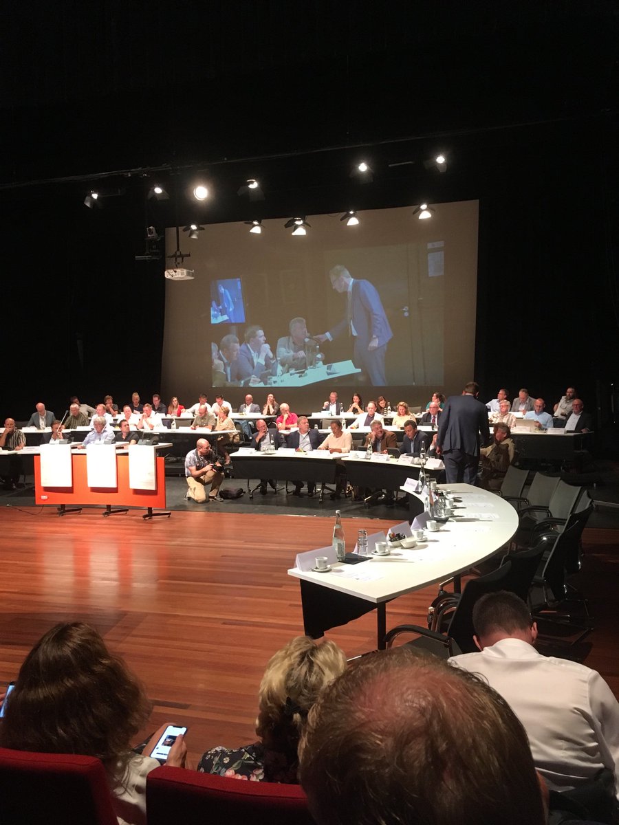 Leden #Achterhoekraad stellen zich voor middels twitterfeed