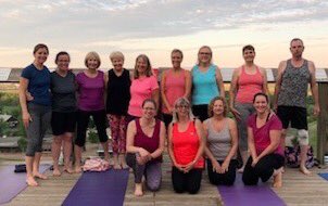 townsendsmithf's tweet photo. Thank you to Wendy Sammut & her yoga students for their generous donation to TSF! Also to John & Laura Hughes for the use of their farm for this event & making us their charity of choice! @springridgefarm #springridgefarm #hospice #yoga #donation #miltonon #haltonhills https://t.co/4o2z1cd4wq