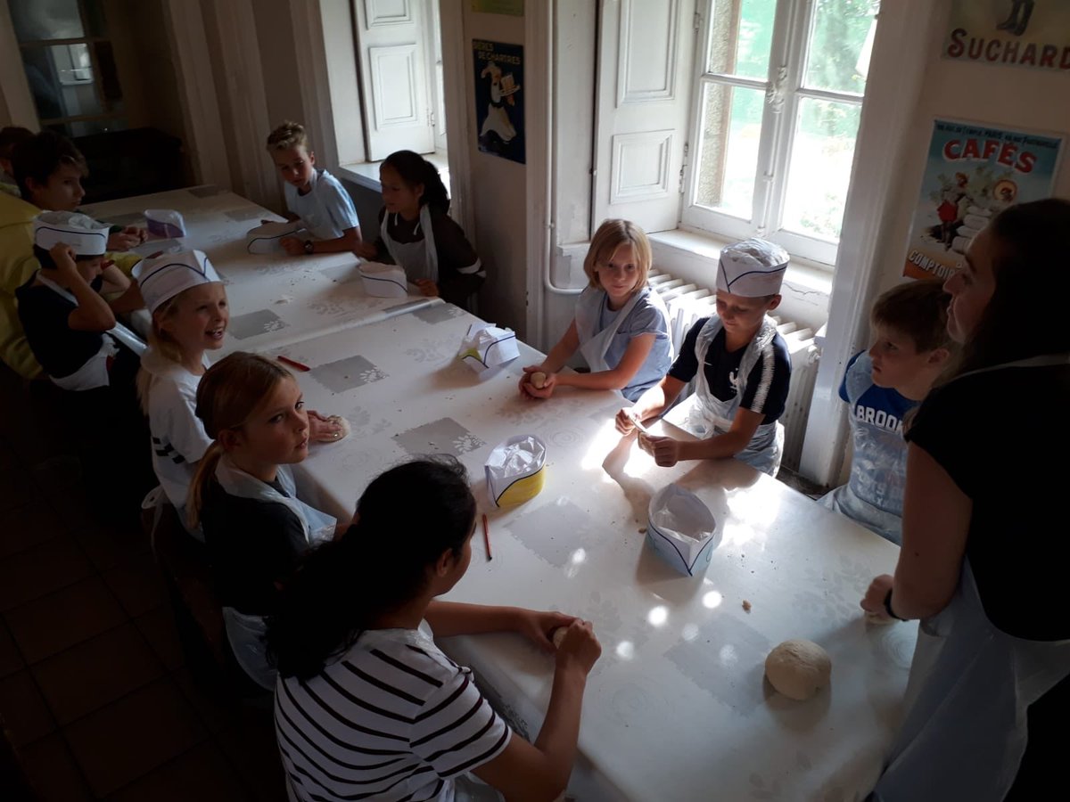 La fabrication du pain 🥖🍞#NWSnlRemove #NWSChateau2018 #NWSnlFrench