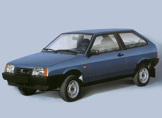 Michael28813919's tweet photo. The most popular model of the Russian car. No air conditioners, airbags, glass windows, etc. The price is from $500. Capacity from 64 hp
#like #follow #followme #foto #winter #summer2018 #time #liketime #russia #vacation #travel #style #me #i #russiantours #vacation #thingstodo https://t.co/WakYWW6kGr