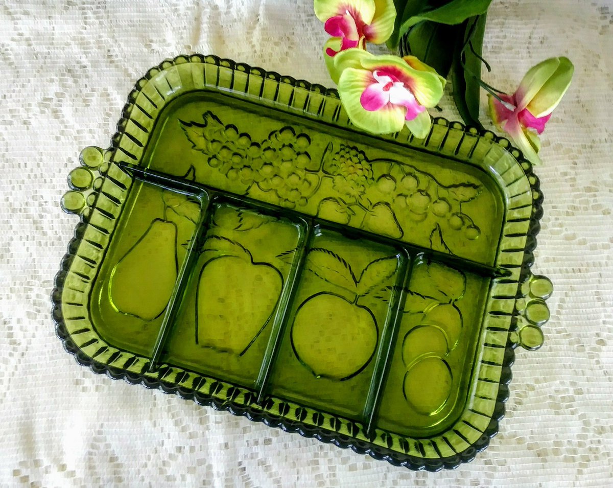 Green Glass divided relish dish from Indiana Glass Company, 5 slots with fruit motif, (we have this available in amber too) #serving #relishtray #servingtray #divideddish #etsy #anchorhocking #housewares #green #glass #fruittray etsy.me/2oCvUFK