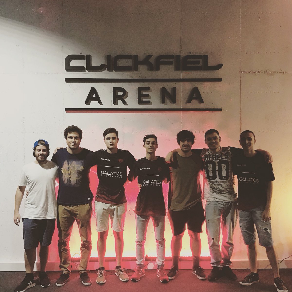 Terminou hoje uma semana de Bootcamp realizado pela equipa de CS:GO na <a href="/Clickfiel/">Clickfiel</a> Arena. Sempre muito bem recebidos! Obrigado 🙏🏼