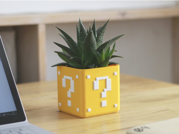 tinkercad's tweet photo. A @thingiverse interview with @flowalistik, whose minimalist 3D design style is a great reminder that cool designs don’t have to be complex. https://t.co/6pY2MTjI8t https://t.co/NmC0L9yMDb