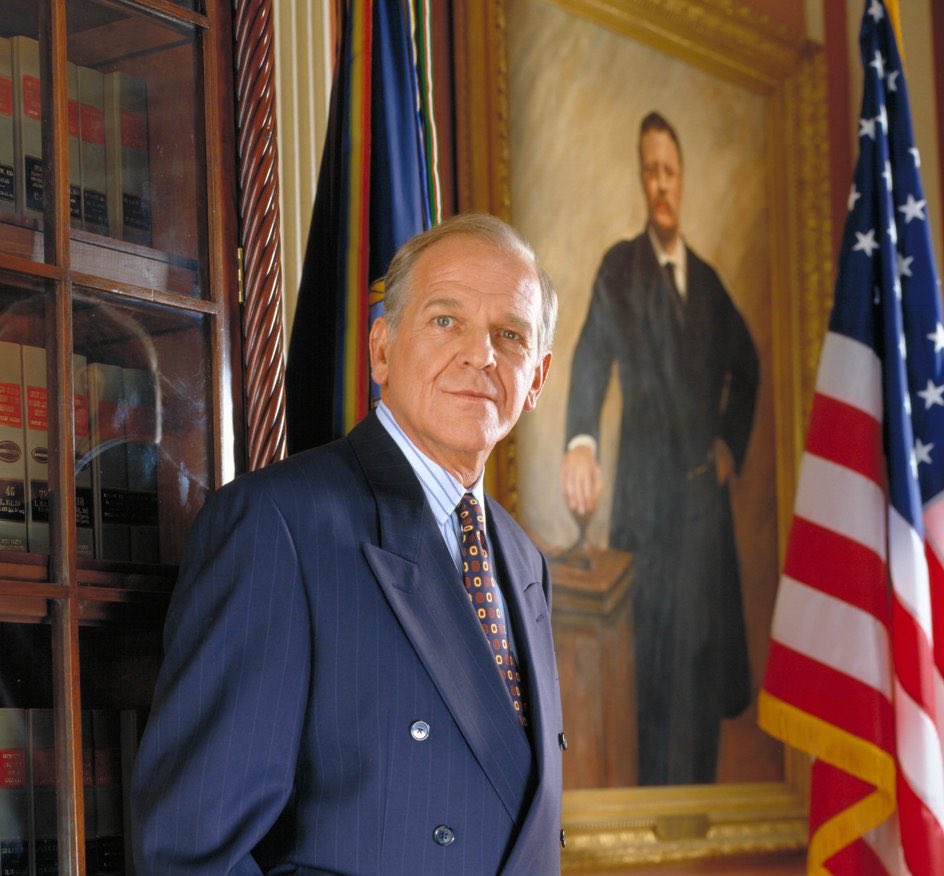 Labor Day shout-out to our favorite Secretary of Labor, Leo McGarry.