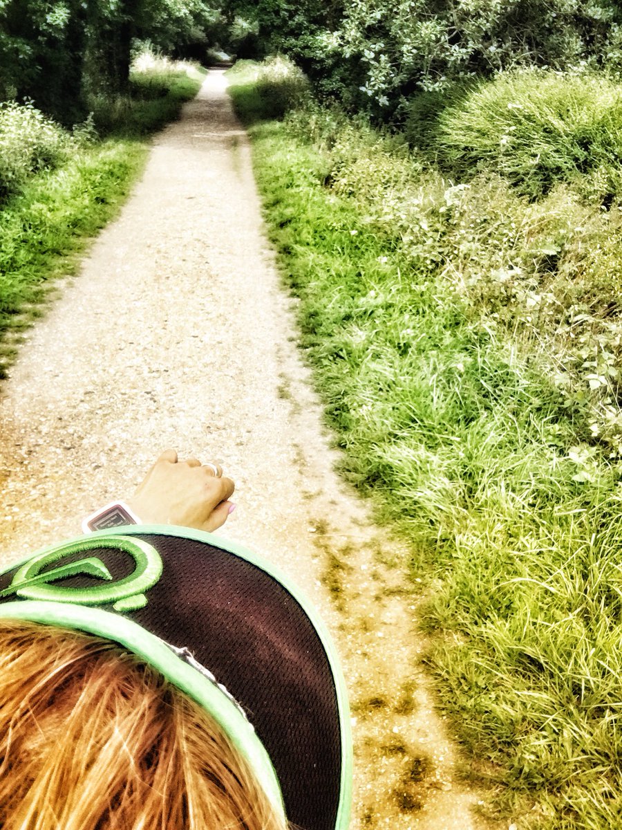 helsvarc's tweet photo. Back running on the trails this morning 8 miles in the September sun ☀️ 🌳🍁🍃🏃🏼♀️ @racecheck #Visorclub #IMBCN #YougotthisVarcs #5Weekstogo 😱 https://t.co/ryjMBoaM7C