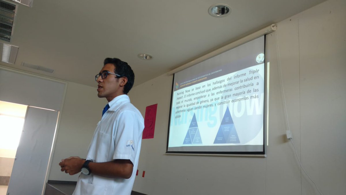 AMEENF_Mx's tweet photo. Difusión de la campaña #NursingNow y ponencia de la Guía de Implementación de IHAN en un centro de salud de la Ciudad Victoria de Durango, al personal de enfermería y pasantes. #SNNvoice #AMEENFCoahuila #SomosAMEENF #promote #ForHealthCare https://t.co/Gg9sbu0RVe