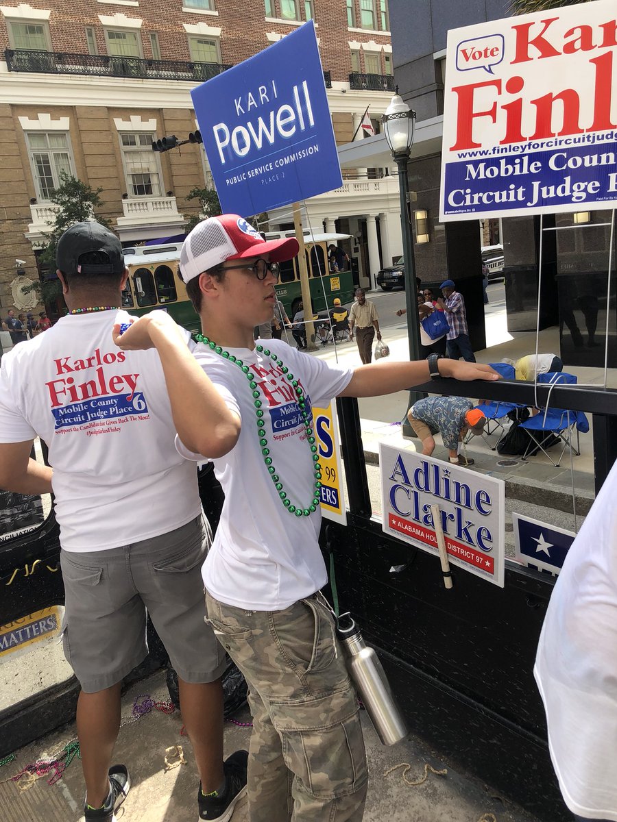 KFinProductions's tweet photo. #FinleyForCircuitJudge #LaborDayParade #Fab5 #ReadySetThrow! https://t.co/mp72qjdGvB
