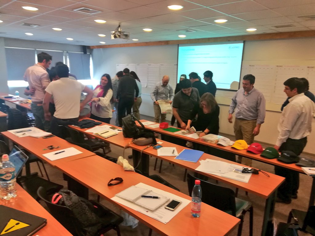CETDECON_UC's tweet photo. En nuestro segundo Programa de Aumento de Capacidades Productivas💪 "Herramienta Last Planner para #Pyme #Construccion 🏗". Excelente convocatoria de Empresas 😀. #Corfo #LastPlanner #Chile #CentroExtensionismo #Gepro https://t.co/zbkk05v2bW