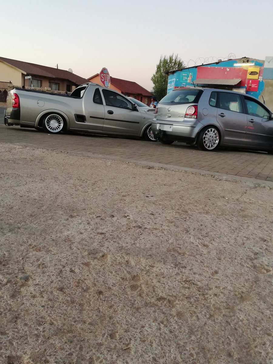 Xolani03066273's tweet image. ESH. .......✌