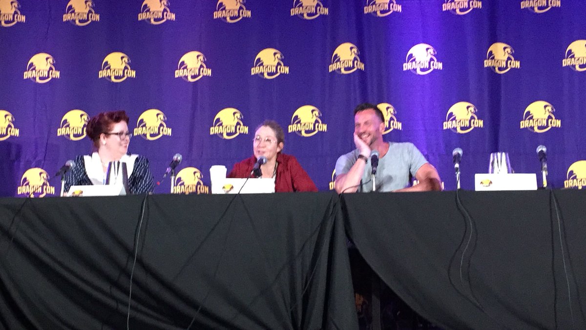 virkatjol's tweet photo. #Reign #DragonCon panel with Megan and Craig #AltHistoryTrack https://t.co/JIDjoYqAtp