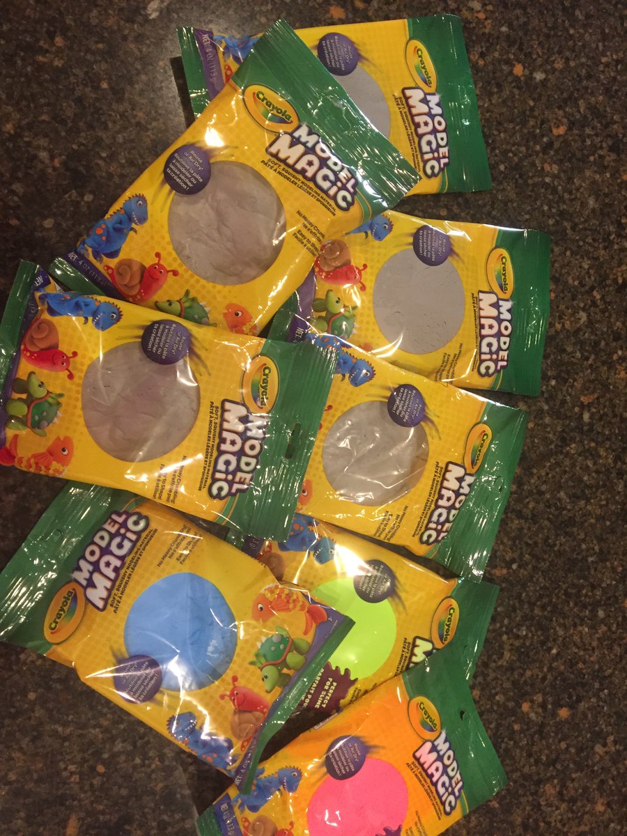 sue__a's tweet image. Tomorrow we make brains!  #MindUP #knowyouramygdala