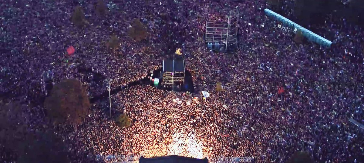 politicalbeauty's tweet photo. 7 0 0 0 0 ! 
Heute sind wir alle Chemnitzer! https://t.co/n8JZScNkOu