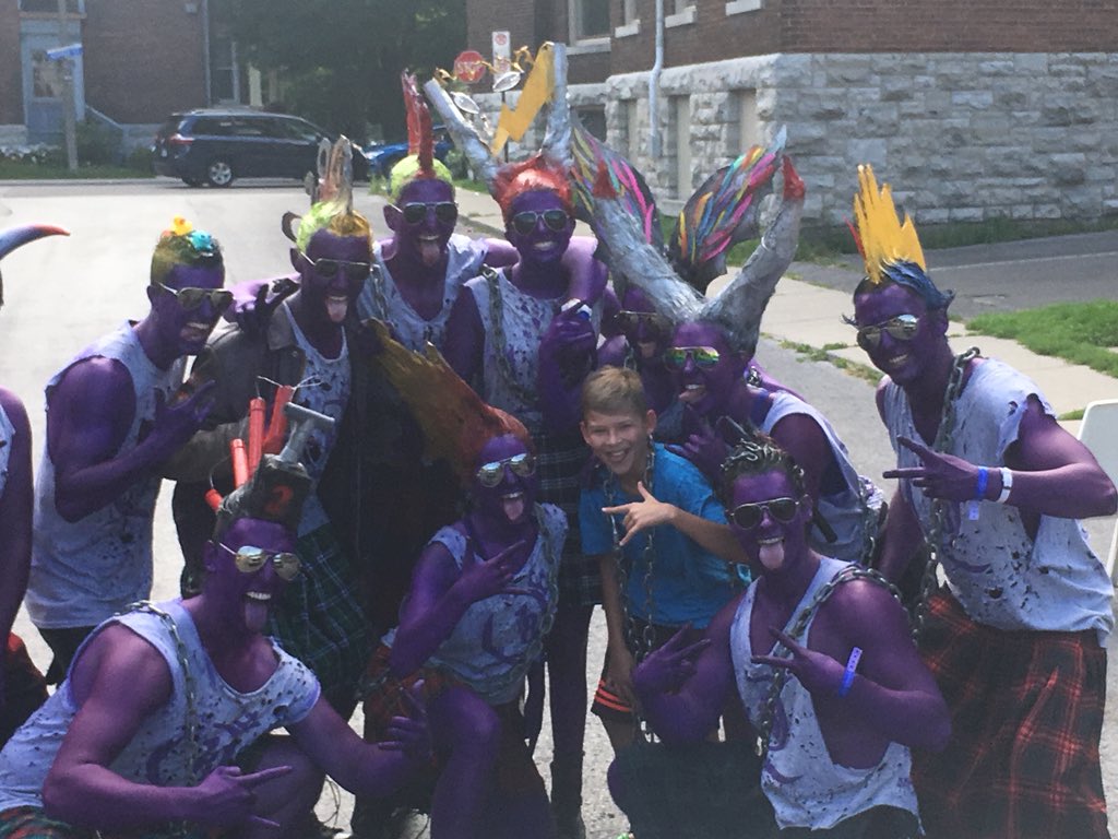jlynnekin's tweet photo. #Queens isn’t always about the parties....they were great with my son, celebrating purple people! Have a great year #QueensEng ! https://t.co/moVFlOsgd2