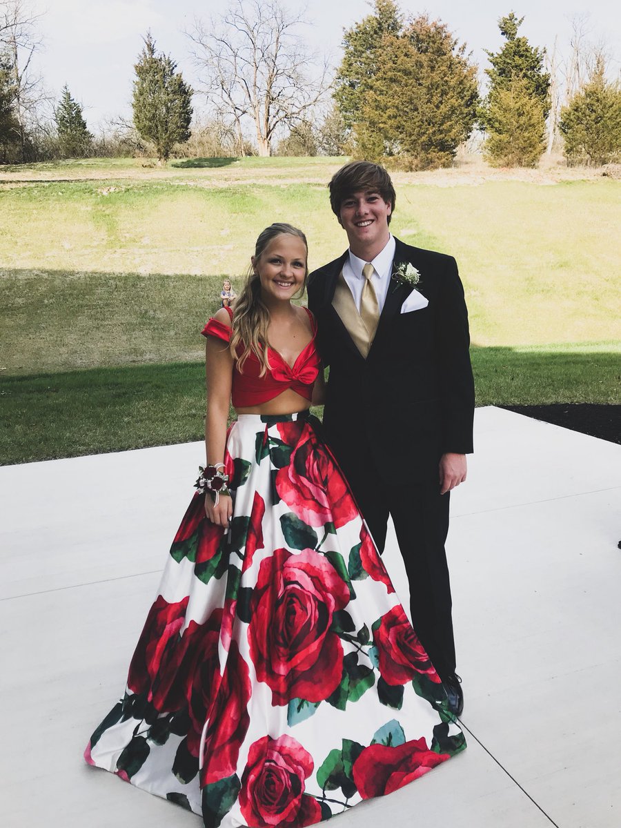 syd_olszewski's tweet photo. Happy Birthday @CSumner_ !! I hope you have a great day &amp; I’m glad we got to celebrate this weekend 🎉🎉🎉 https://t.co/rDnVmKslU2