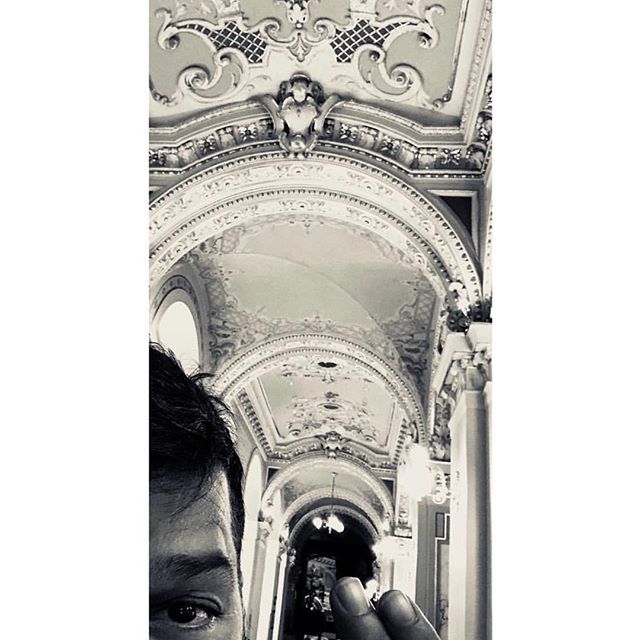 DesquiciadasRM's tweet photo. 😍 #Repost @ricky_martin with @get_repost
・・・
Szeretem #Budapestet. 🇭🇺 #budapest #hungrary #rickymartinconcert #rickymartin #music #leyou #desquiciadasrm🏳️‍🌈 #argentina🇦🇷 https://t.co/G168GjyhA5 https://t.co/8Brwn66v25