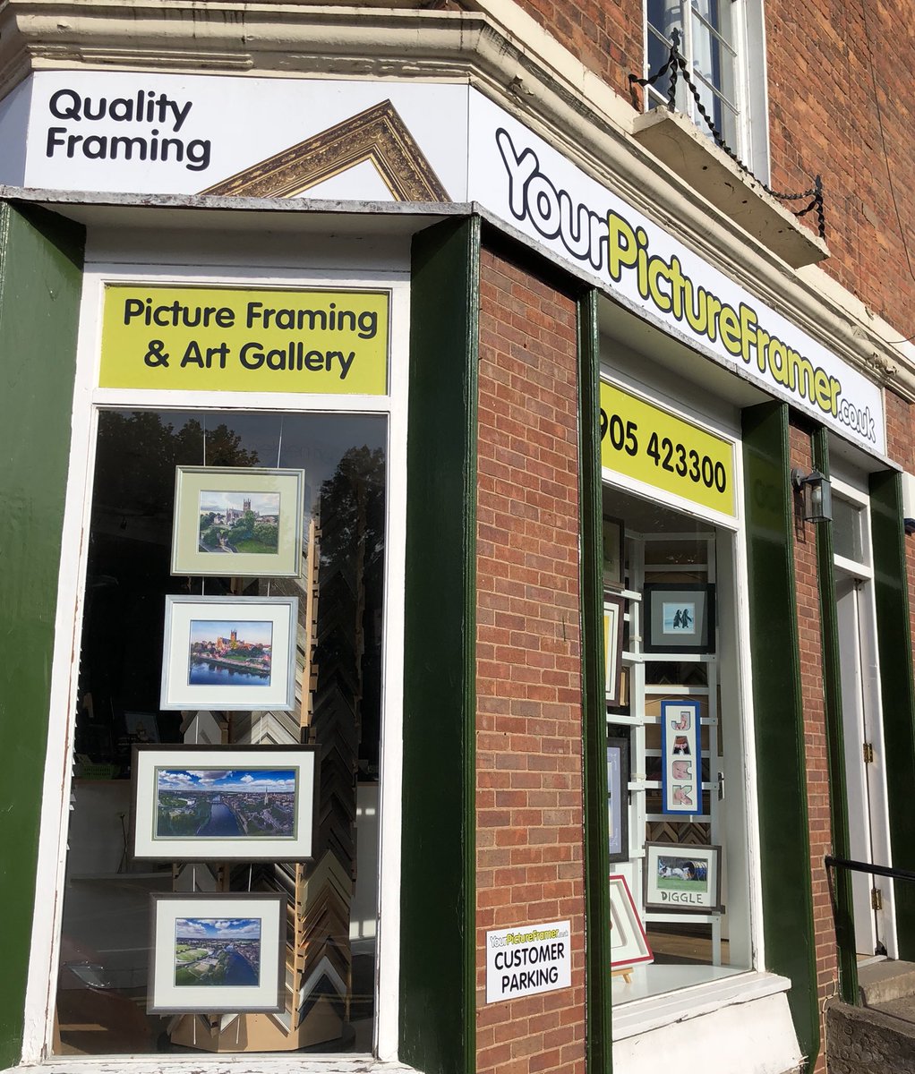 YPFOld's tweet image. If you’re passing our shop in St John’s Worcester please pop in to say hi to Kate and Steve and have a chat about your framing needs. #WorcestershireHour