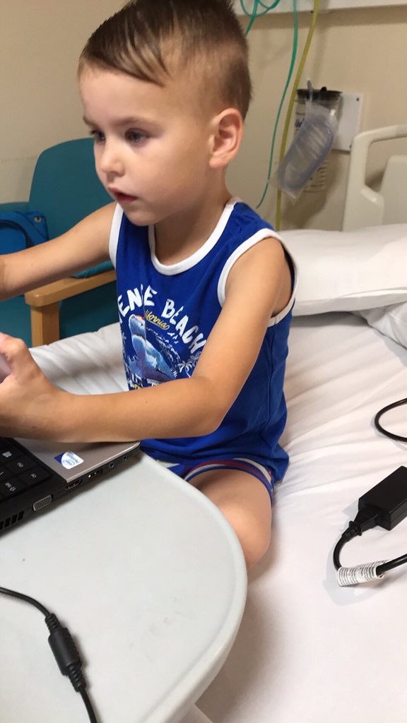 cray_sandra's tweet photo. This boy is helping me read all your lovely comments on my laptop. Thank you for your support. He has had a better day. @sean_police @TFPDLeia @jpenny1984 @clivebush3645 @adge1609 #jaydencopforaday https://t.co/hmyPdNpXGq