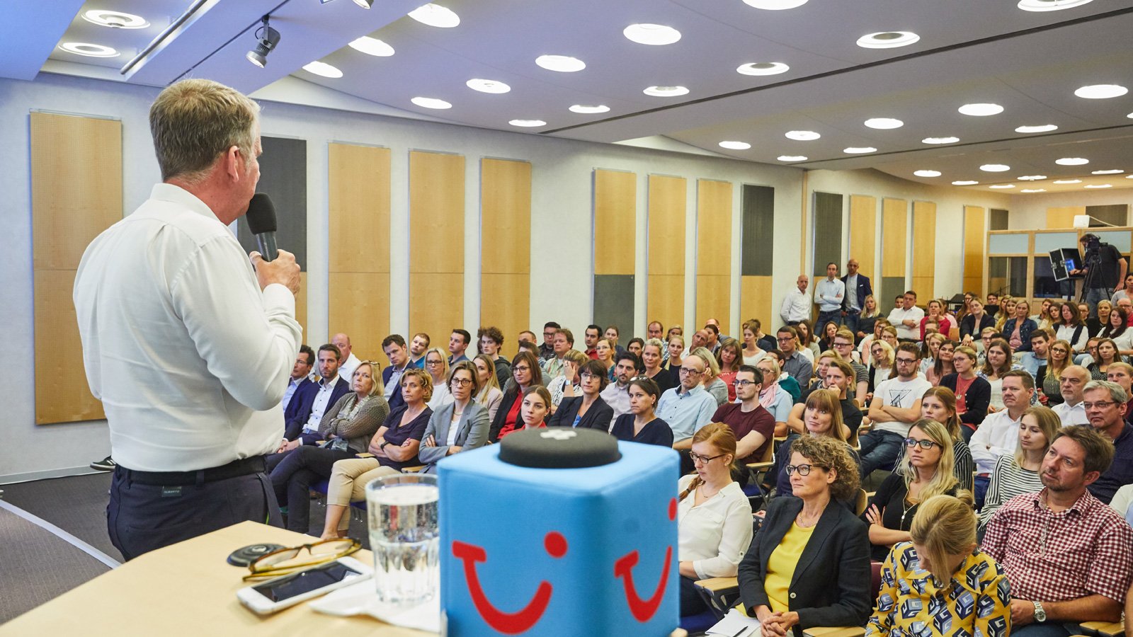 TUI Group on Twitter "At today’s Employees’ Day at the head office in