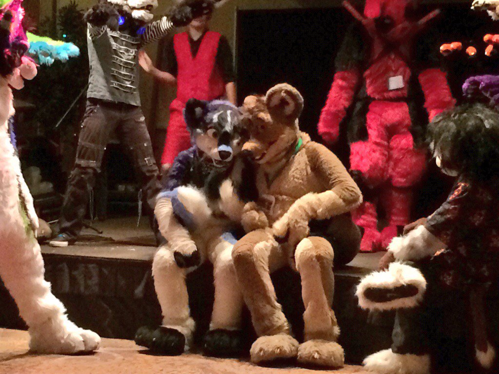 Diesel_Derp's tweet photo. lul a pic of Kai and Skrugg and I didnt even know what kind of energy tornado Kai is XD #AFC2014 https://t.co/MOkMuCQmNQ