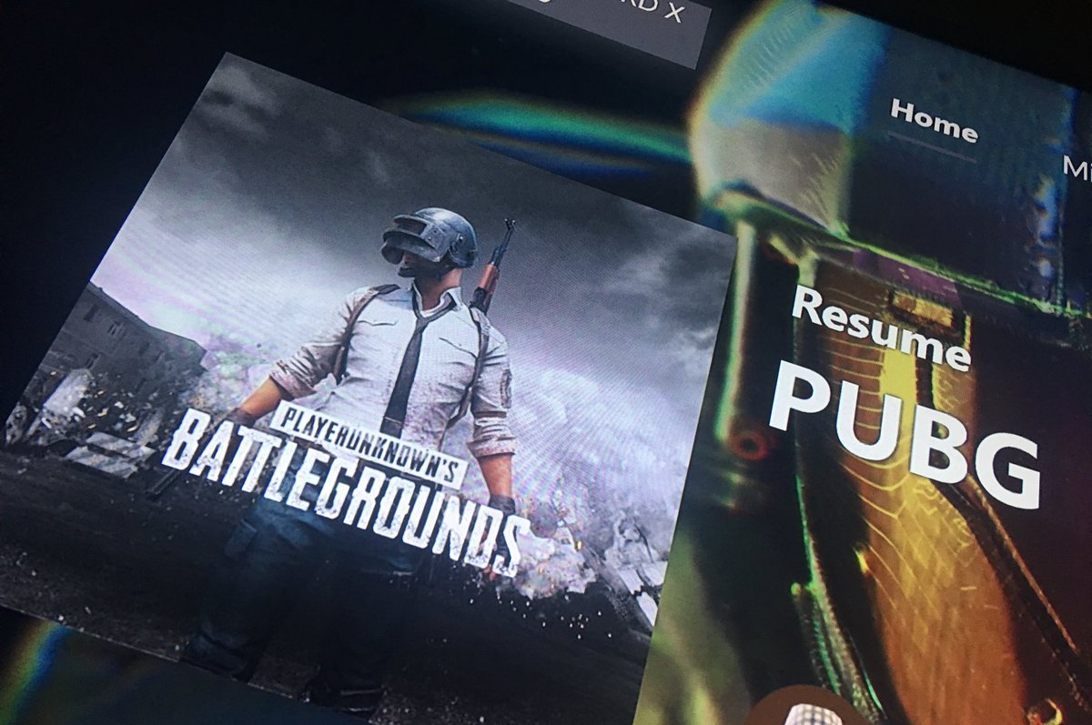 CRIMS0NGUARDX's tweet photo. Nice L👀King updated #PUBG on #Xbox now that it’s out of the #XboxPreview program 🔥 - #XboxOneX @PUBG @Xbox @XboxCanada https://t.co/22k5wxHZGU