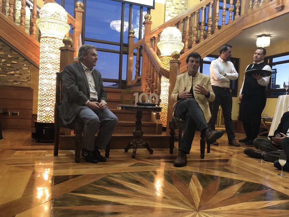 En el @G100ASECH escuchando a <a href="/nicoshea/">Nico Shea</a> y a Sergio Cardone! Máquinas !