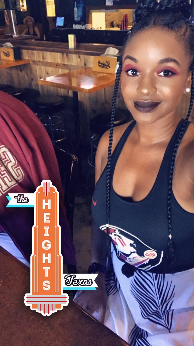 uLoveVida's tweet photo. Melanated Nole #GoNoles #NoleCall https://t.co/3yBcQlDPgn