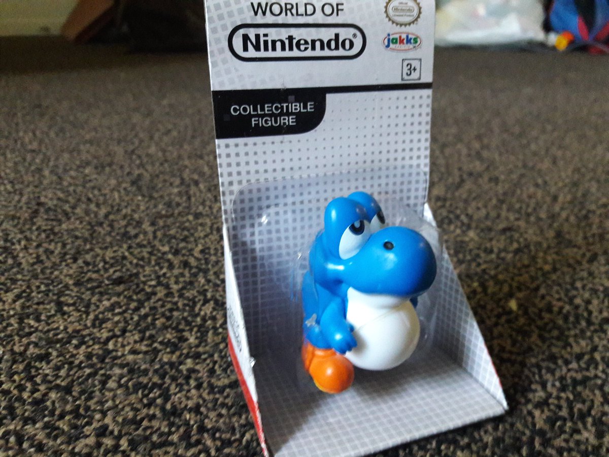GFanactic911's tweet photo. Found these for a couple bucks at #Walmart. Perfect accessories for my desk. ๐๐๐๐ผChain Chomp also doubles as a keychain too. #mariobros #mario #keychain #accessories #ChainChomp #Yoshi #YoshiLivesMatter #NYLB #NoYoshiLeftBehind #BabyYoshi #NSMBU #CollegeLife https://t.co/MyxMrsK4QR