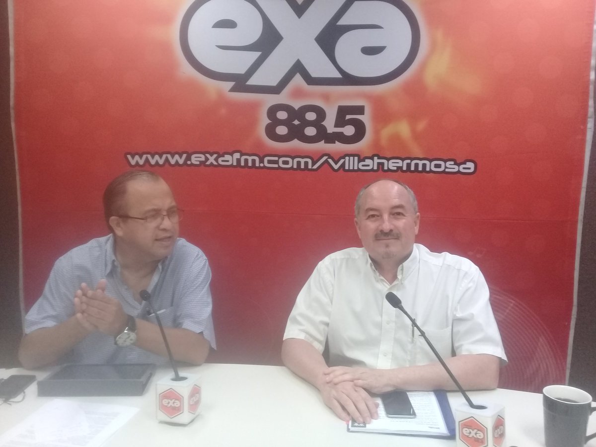 VerdadComo's tweet photo. #ExaNews

En entrevista con el Lic. Félix Eladio Sarracino, Delegado Regional del Infonavit. https://t.co/vdnc4FyF9P