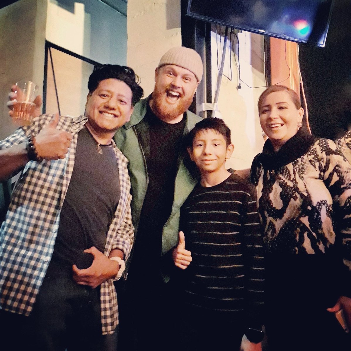balcazca's tweet photo. 😎 Leave a Light On - #TomWalker 😎
#TerminalJuárez #SonamosLibres #RMXRadio https://t.co/ArgriN9TSe