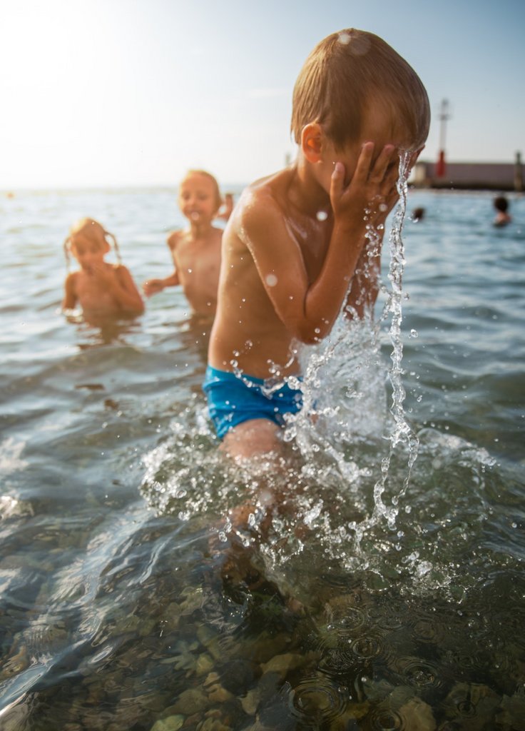 Together we can bathe the world.

#ExtremeWellness #ExtremeBathing #ExtremeWorkshops #AdventureBathing #BathingInNature #GlobalWellness #BathTheWorld
#wellnessjourney #worldwidewellness