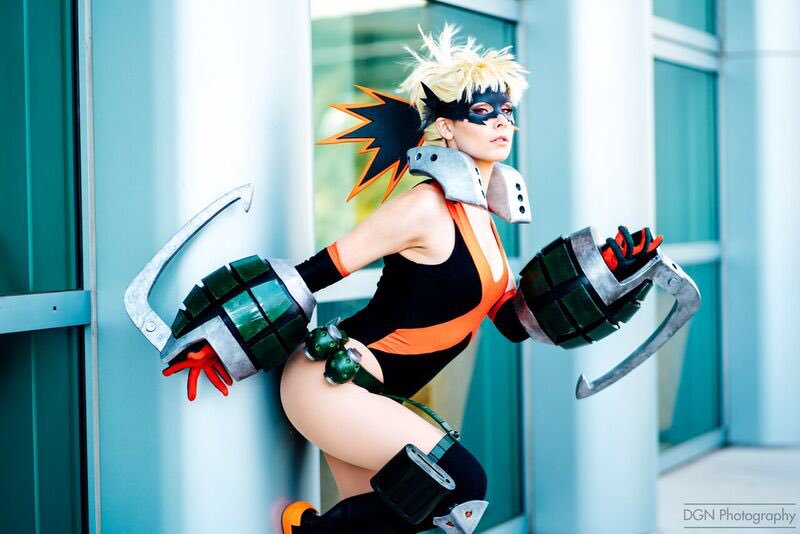 My Hero Academia: Cosplayer italiano nos entrega la versión hipermusculosa  de Bakugo