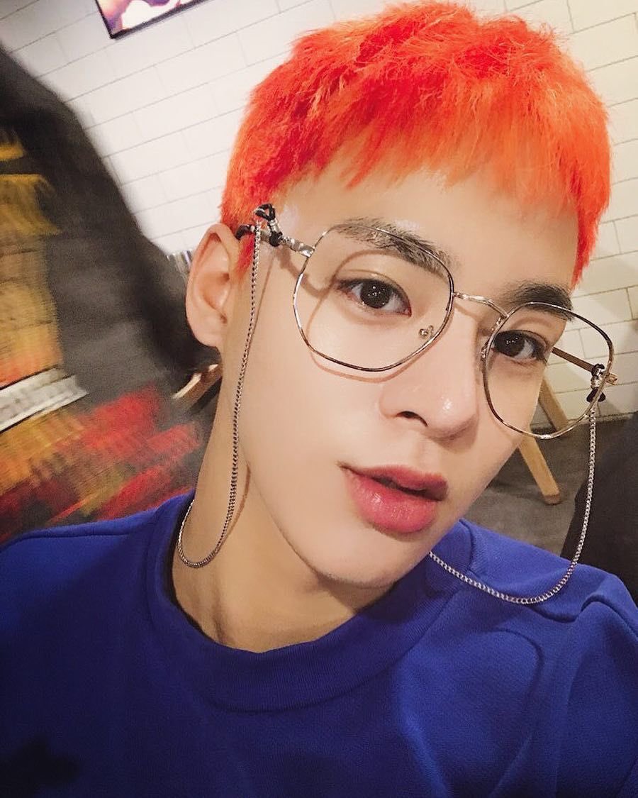 ATiny_WayZenNi_'s tweet photo. HAPPY BIRTHDAY HONGIN🎂 September 4, 1995 #KimHongin #boys24 #hour #kpop #idol #unitred #unityellow #dancer #singer #happyHonginday https://t.co/8sRTpDFRjG
