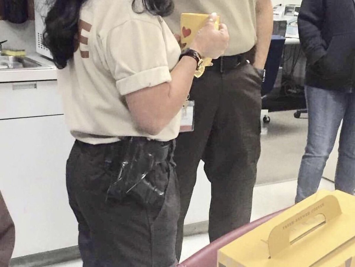 blckriflecoffee's tweet image. Anyone have any insight into this carry technique?  #brcc #coffee