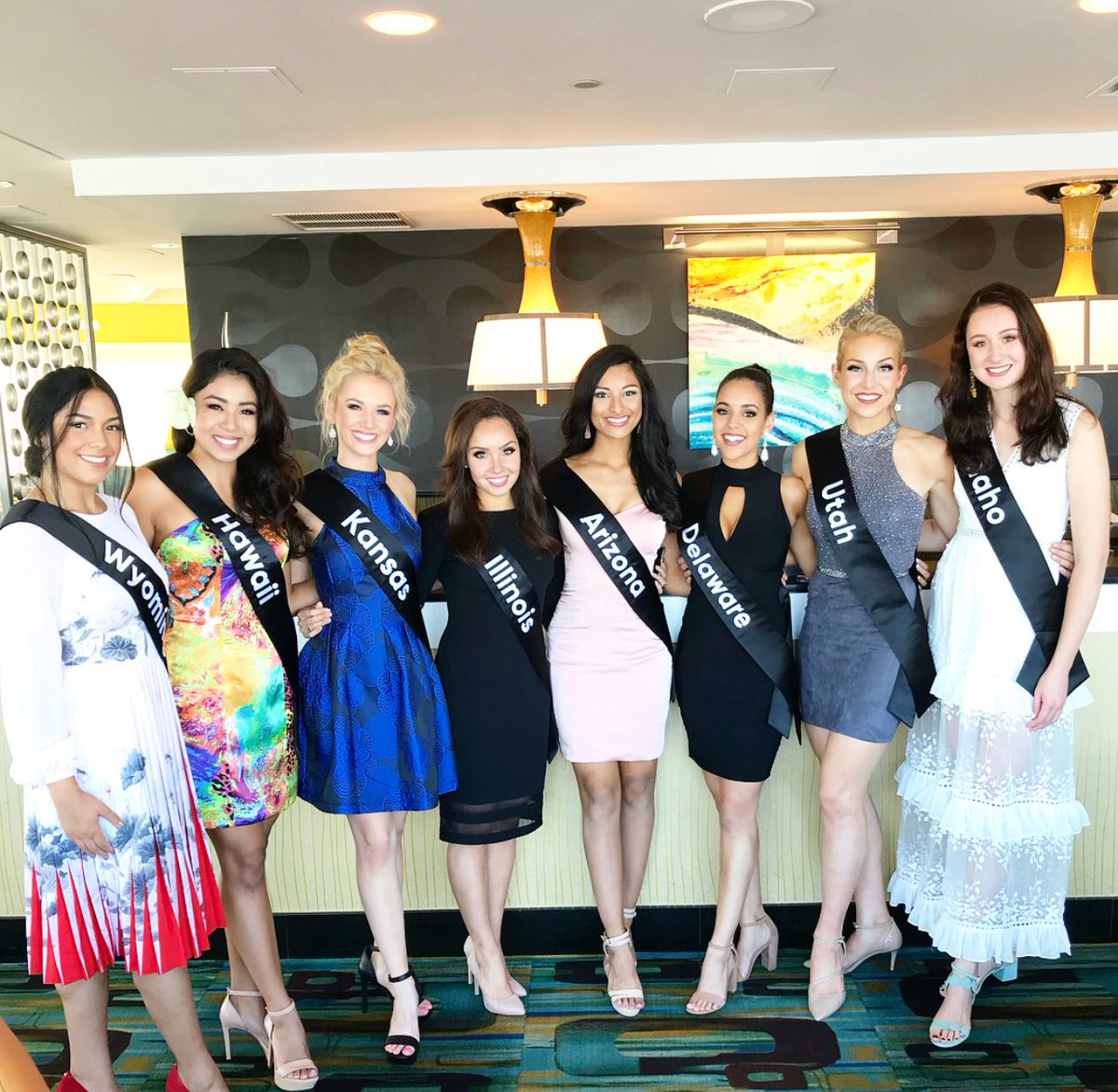 MissAmericaAZ's tweet photo. Full hearts and full bellies π@charthouserestaurants at @goldennuggetac really gave us a night to remember!
#limitless #missaz2018 #missarizona #missarizona2018 #missamerica #missamerica2019 #sisterhood #goldennuggetac #charthouseac #finedining #dinnerwithaview #teamticlo https://t.co/XAQ6Dakoi6