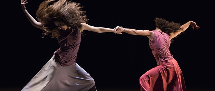 Area Jeune Ballet « Sam » et « Missing » Dans ces deux pièces, les danseurs évoluent, avec force et sensibilité, à travers une chorégraphie dynamique et fluide.
📅Dimanche 23 Septembre à 16h45 au Théâtre de la Mer   
➡️facebook.com/notes/festival… 
#cadences #cadences2018 #Arcachon