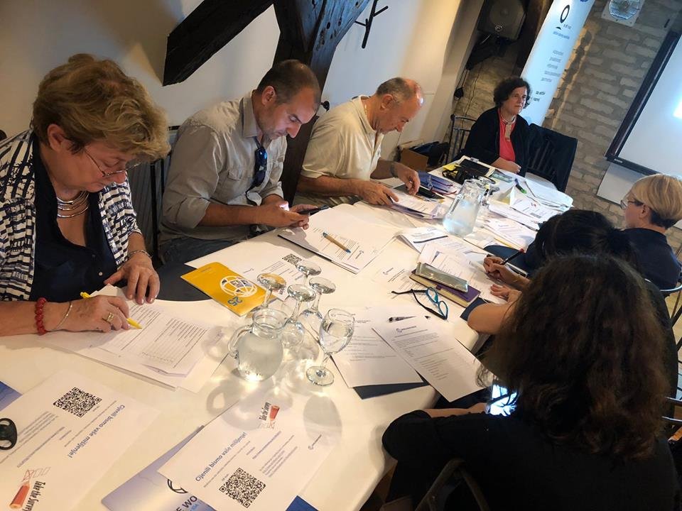 ecapannelli's tweet photo. For #privatesector in #NovaGradiška, #SlavonskiBrod, #Osijek, #Slatina & #Vrbova, the biggest challenges lie in public sector inefficiency, challenging access to high value markets and inappropriately skilled labor force. #Croatia #CountryPartnershipFramework https://t.co/ghOBVnUF1j