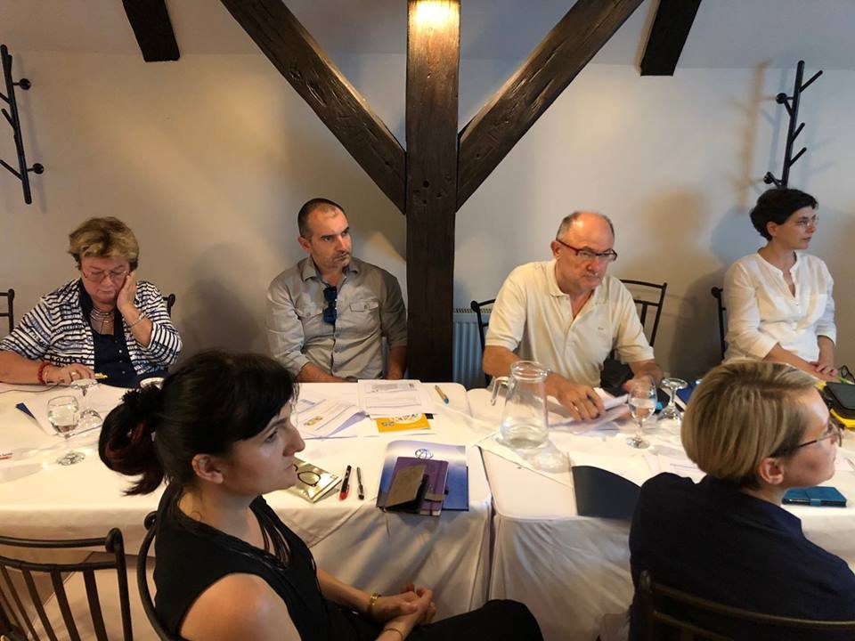 ecapannelli's tweet photo. For #privatesector in #NovaGradiška, #SlavonskiBrod, #Osijek, #Slatina & #Vrbova, the biggest challenges lie in public sector inefficiency, challenging access to high value markets and inappropriately skilled labor force. #Croatia #CountryPartnershipFramework https://t.co/ghOBVnUF1j