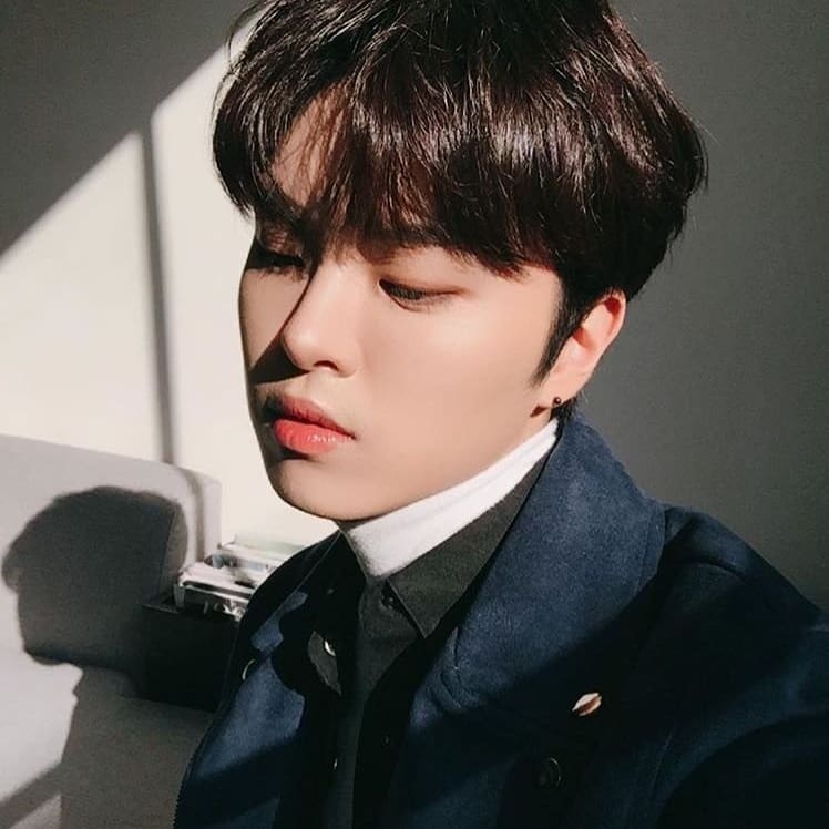 Samhambamdamnn's tweet photo. ✧ day eight
          ↳ 040918 https://t.co/gEU1YhcZ0d