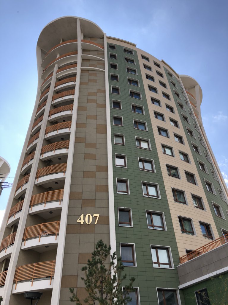 arjina689's tweet image. RiverGarden2 215m2 apartment available for sale #3bdrm #3bath nice kitchen #94063090 

Чамбай цэгцтэй торгон мэдрэмжтэй хүн амьдарч байсан маш тухлаг тансаг байр юмаа 😉Үзэгдэх орчин тав тух зөв сонголт гээд л авахад баярлам байр байналээ 😇