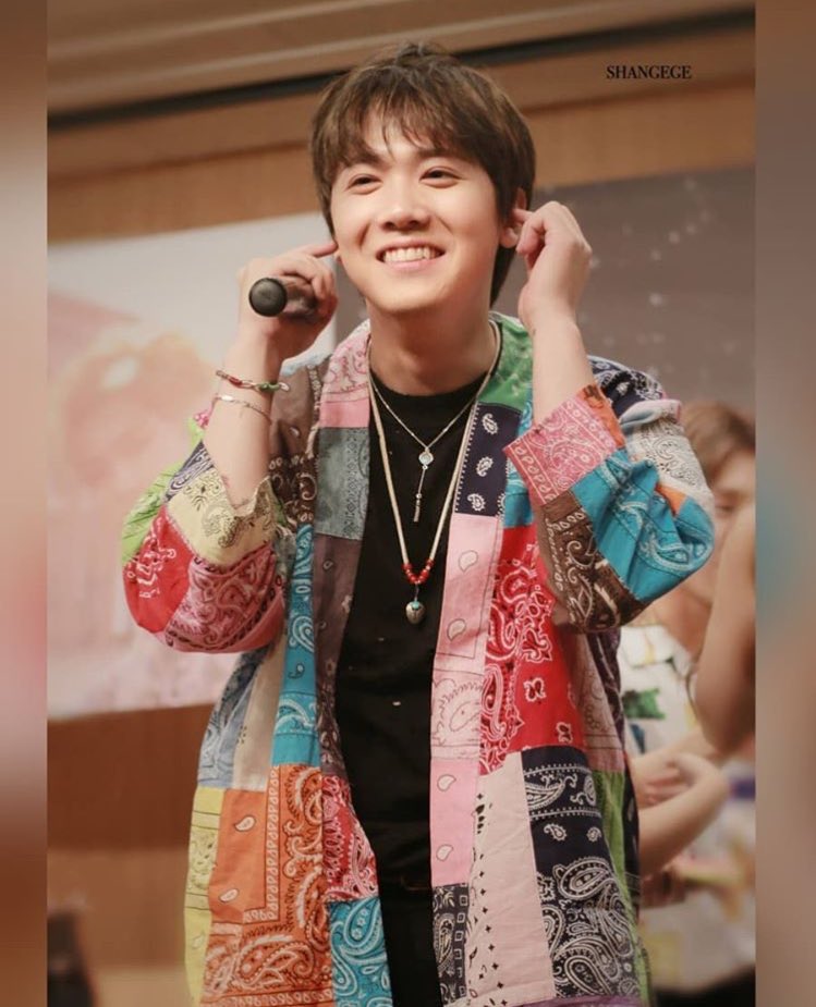 0516bk_nb's tweet photo. ごめんなさい
かわいよすぎて惚れました
#ホンギ
#一番の推し
#FIRSTISLAND
#ボーカル
#イ・ホンギ https://t.co/SWjDsABY3z
