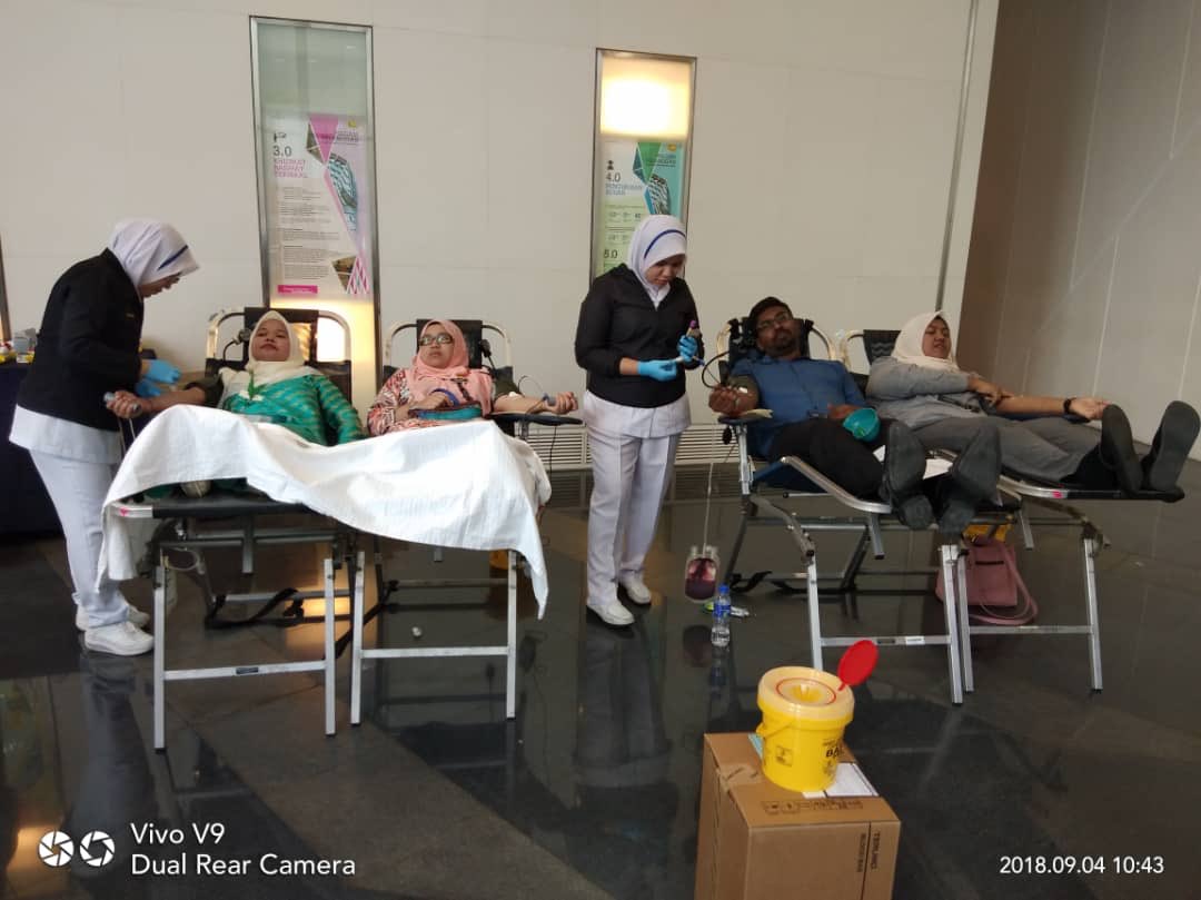 Nazlim Abu tweet media