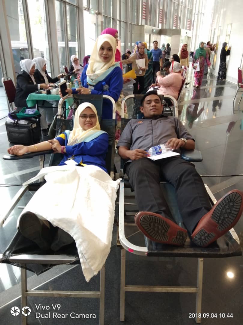 Nazlim Abu tweet media