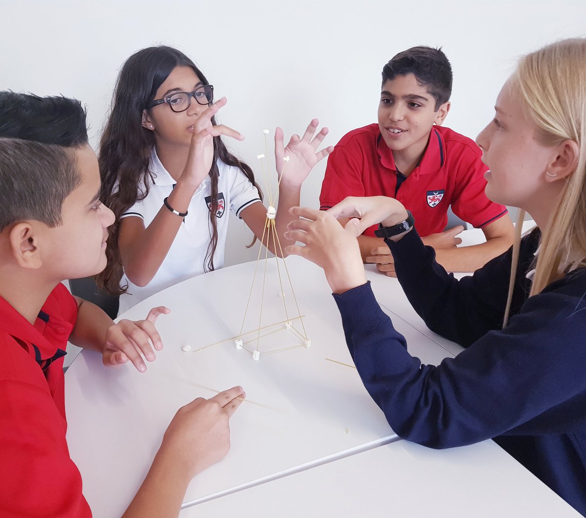 EvoHannan's tweet photo. Students on the #FirstDay @DwightSchoolDXB developing relationships and #communication skills to complete the infamous marshmellow challenge. #Innovation #CreatingSparks #IBEducation https://t.co/NTKqF0P8gj