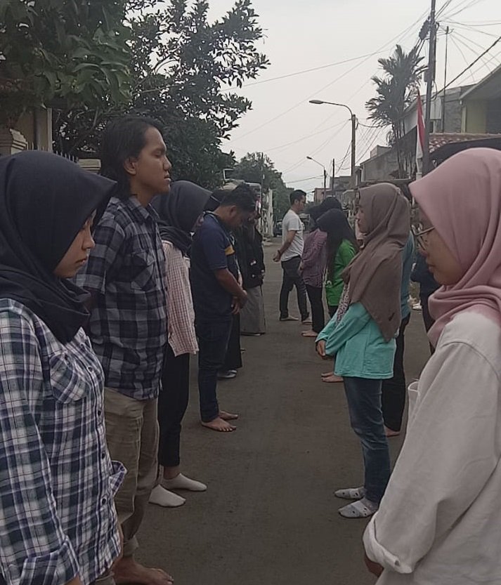 Hari Sabtu, 1 September 2018 IBU telah melaksanakan kegiatan pelatihan psychological first aid melalui body movement, mirroring, dan simulasi memfasilitasi penyintas dalam bencana dengan berdiskusi. #sharecare #enlightenment