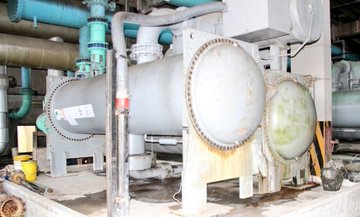 View image on Twitter