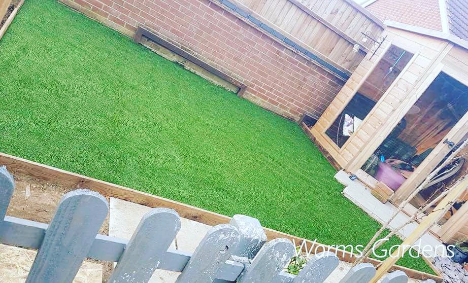 Has the summer killed your lawn and turned it patchy and yellow?

Keep it Green and healthy with an artificial Turf

Contact us today for a Free Quote

#Wormsaregoodforyourgarden