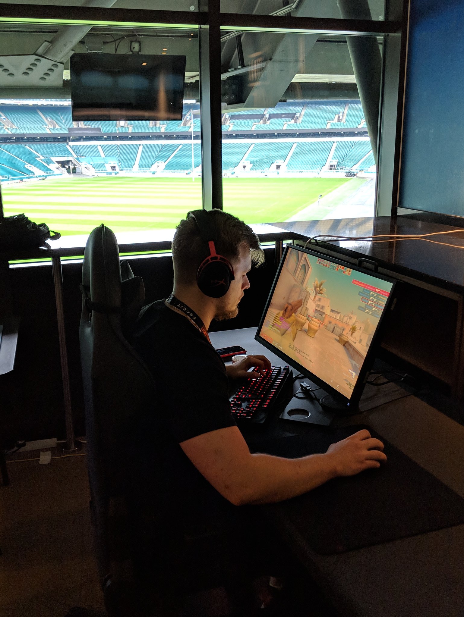 FACEIT on Twitter "Room for 6 with a view? Each team at the FACEITMajor has a private practice