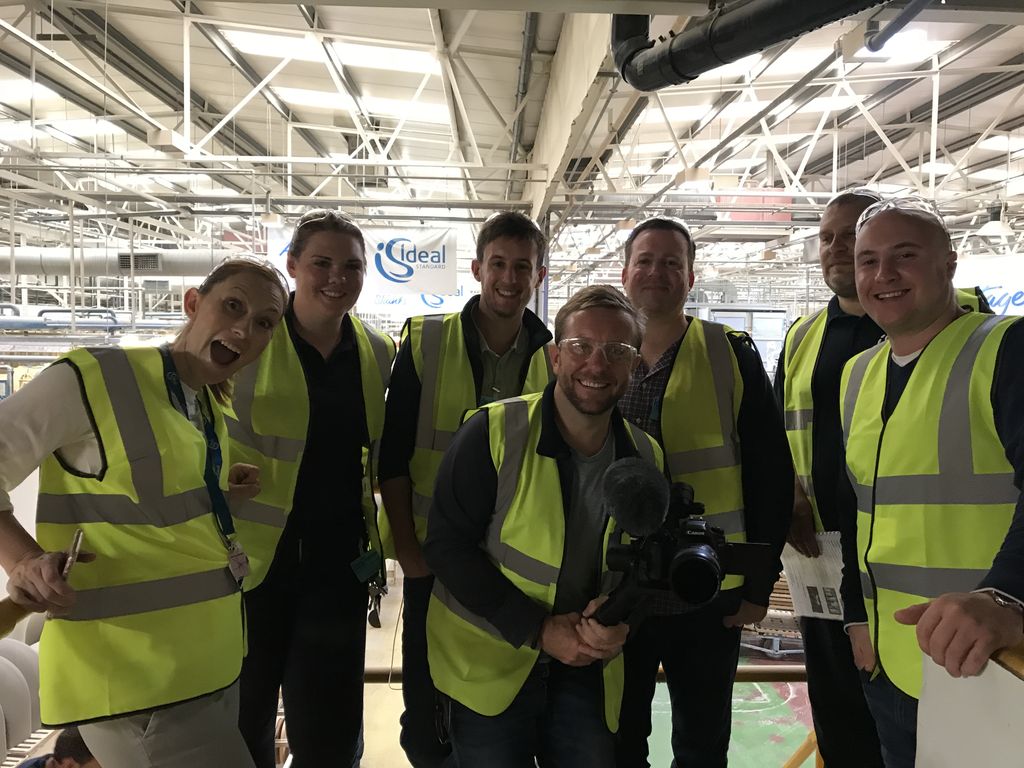 plumberparts's tweet photo. EPIC DAY looking around the amazing @idealstandarduk #installerinsight factory tour with breddren @rdmills88 @loz_winter @gassafepete https://t.co/H5rWkXPz2S