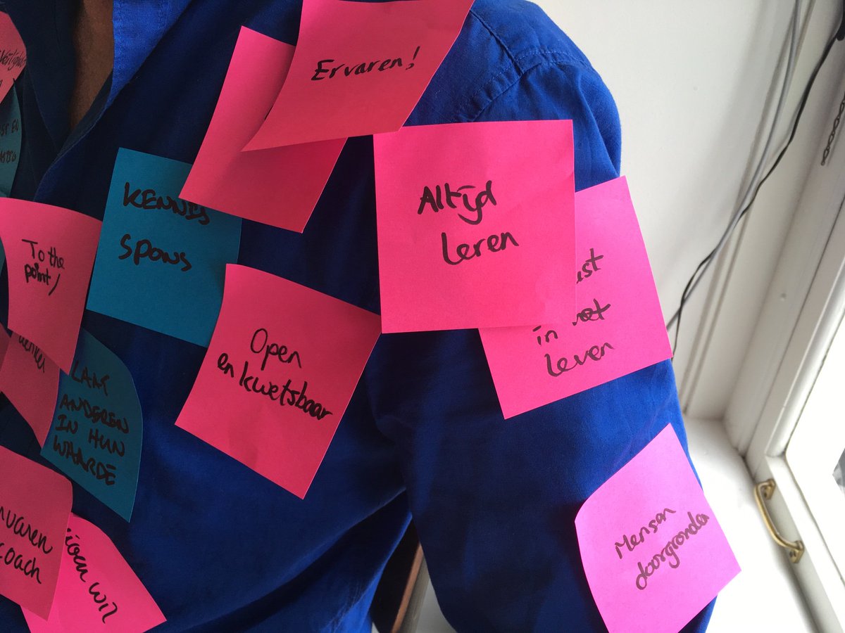 Sommige bedrijven hebben teamdagen, wij hebben een festival: het MorningSunFest. Een kleine greep uit het “blokkenschema”: compliment het talent, door de roze bril van de klant, de mediamarkt en nog veel meer! Wat een feest!