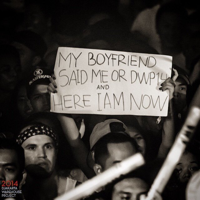 DWPfest's tweet photo. Spotted: a woman having made the right decision 4 years ago and had the time of her live at #DWP14! 🔥
Will you be present at #DWPX no matter what it takes this December? Retweet if the answer is “YES”! https://t.co/WbeAn3oSkS